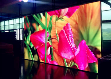 Cina PH3mm Large Indoor Full Color Tampilan Led Untuk Bandara / Pelabuhan Menampilkan Video pemasok